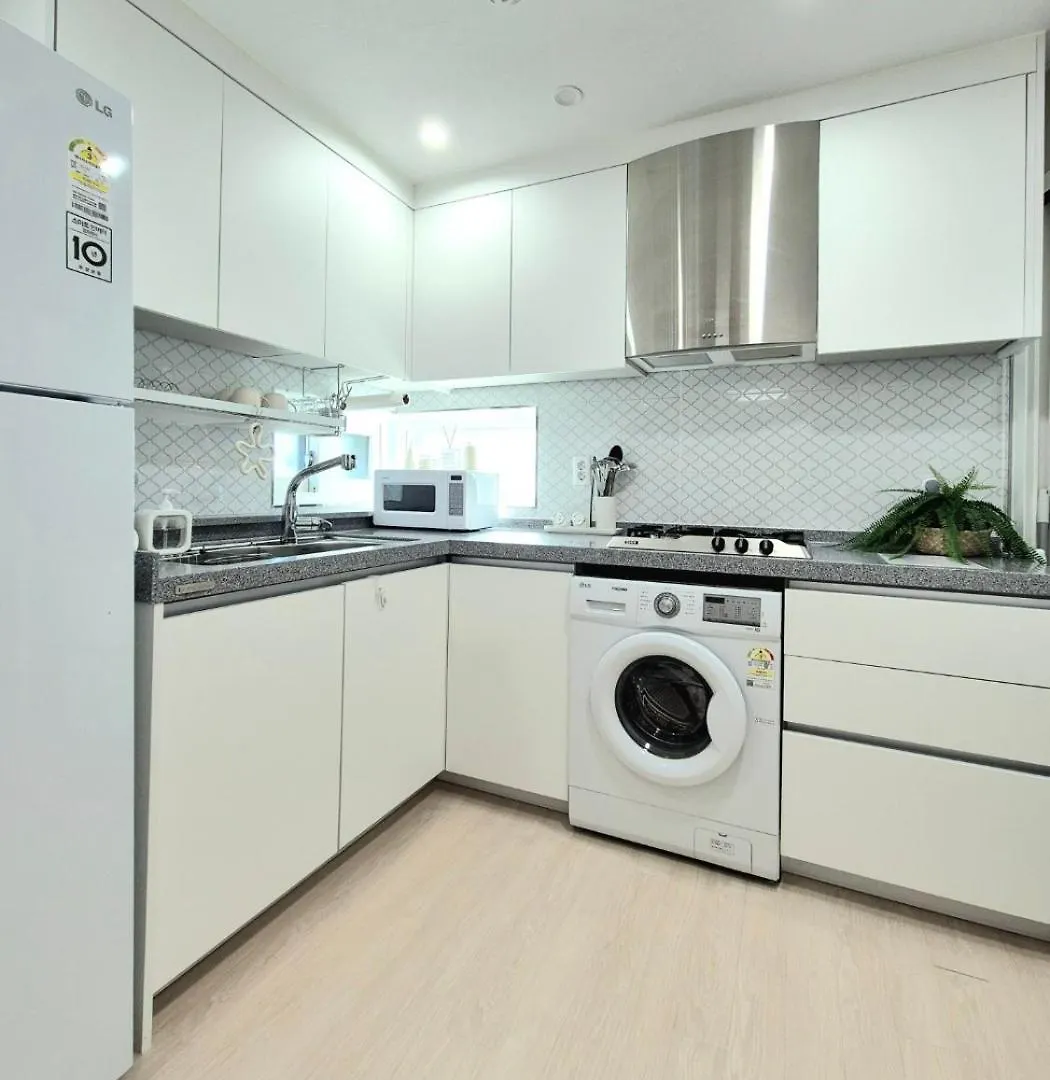 Authentic Stay In A Korean Apartment