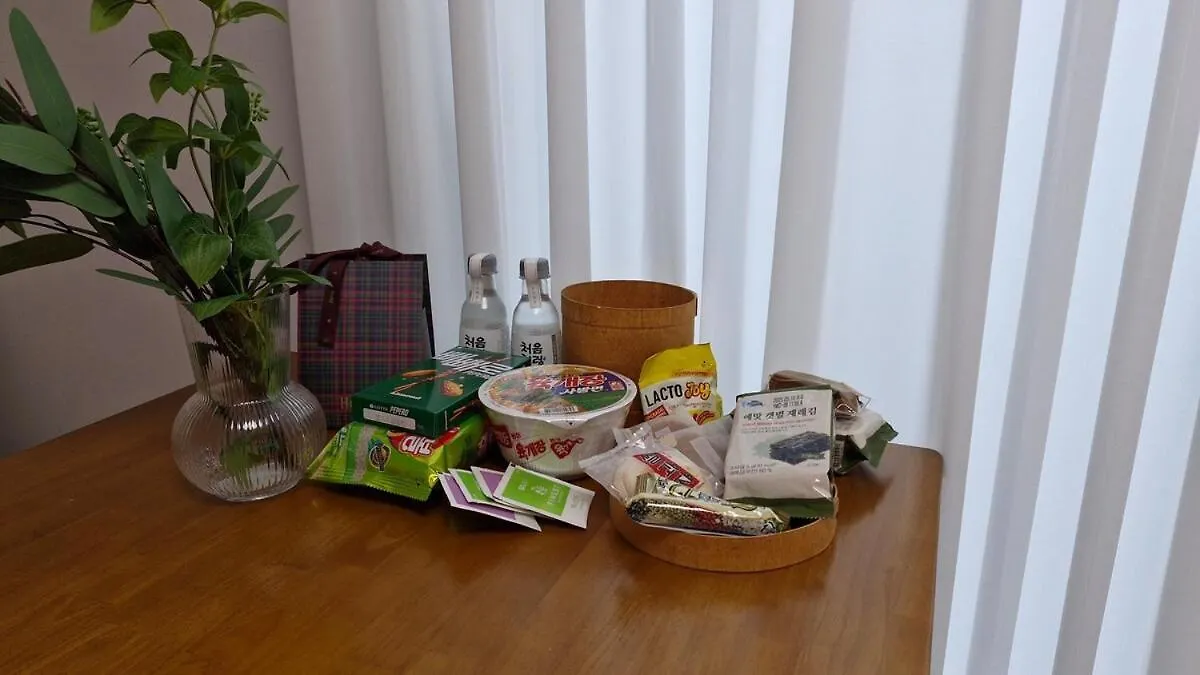 Authentic Stay In A Korean Apartment